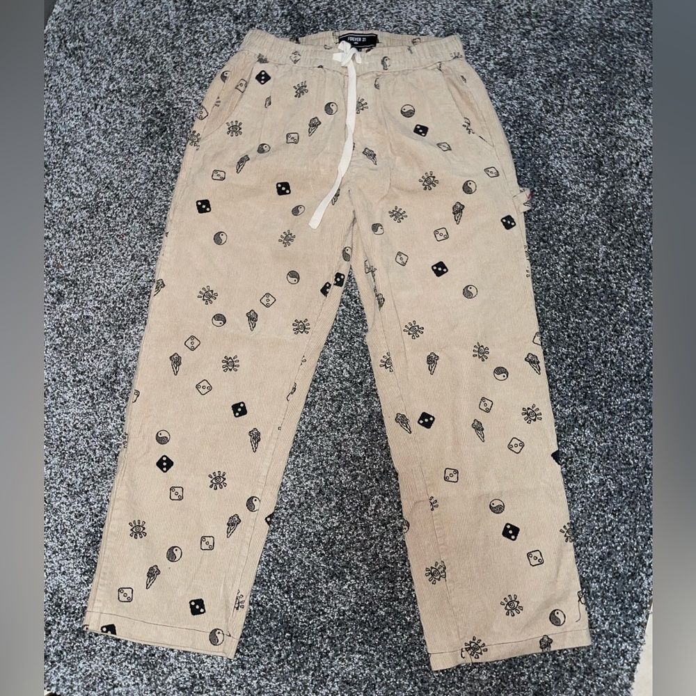 Men’s tan corduroy cargos size s